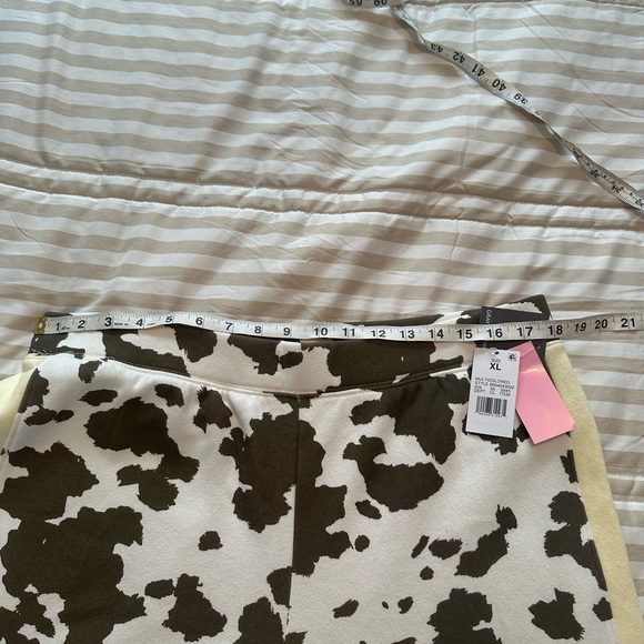 Grayson Threads Cow Print Wide-Leg Pull On Pants Womens Size XL - Picture 9 of 12
